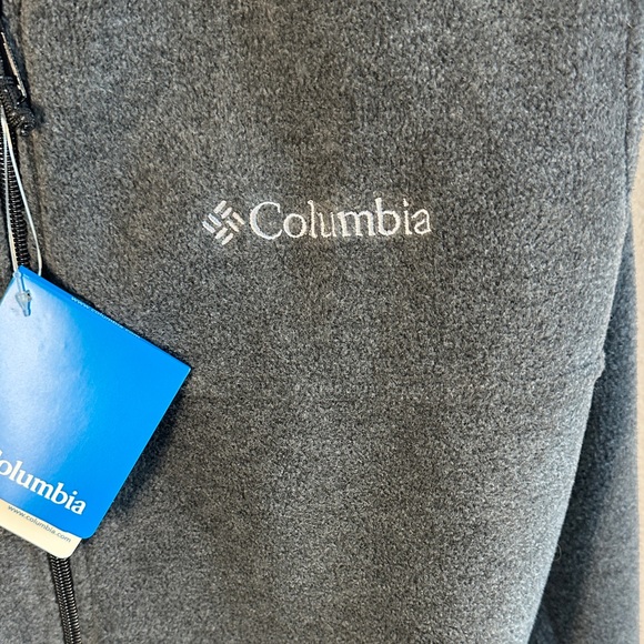 Columbia Charcoal Sleeveless Fleece Jacket - Picture 3 of 7